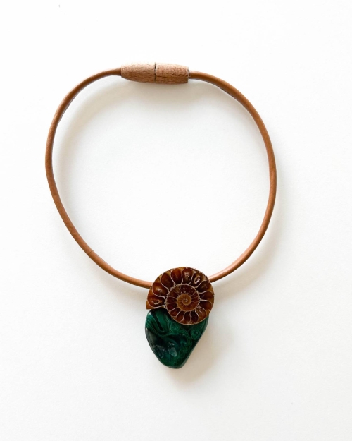 Collar corto, piel, Camel